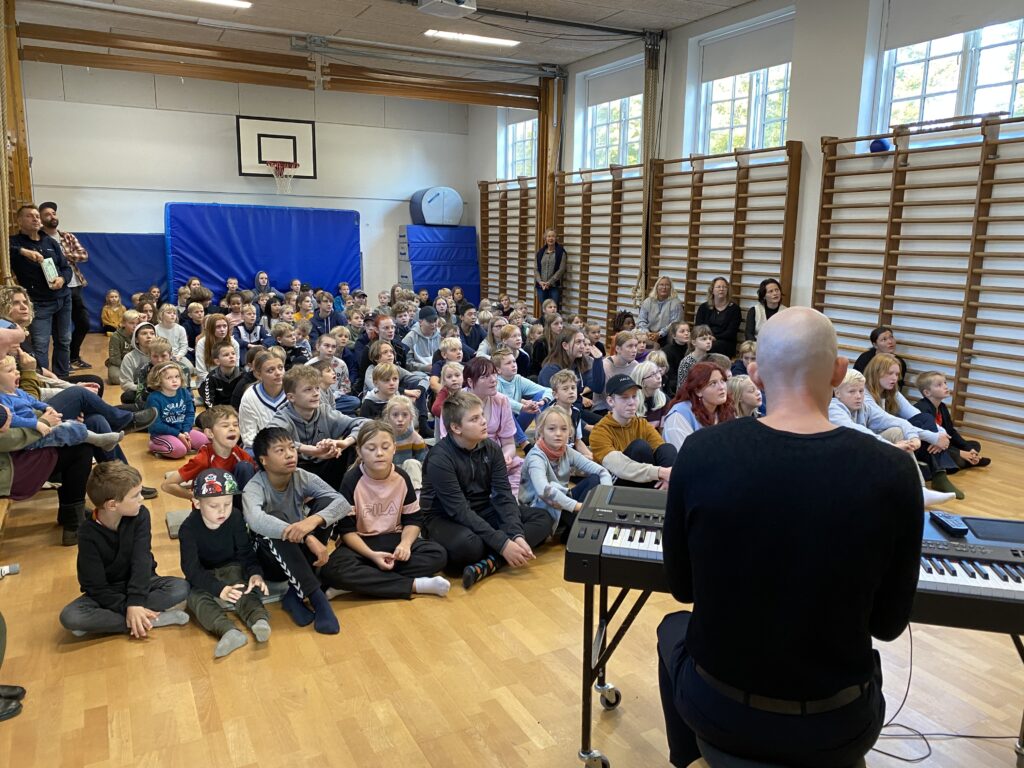 Besoeg-på-As-Friskole-29.10.21-1024x768